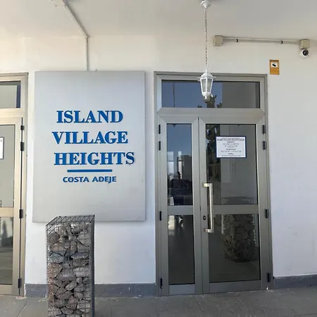 Island Village Heights Panoramic View Large Terrace San Eugenio * 아데제